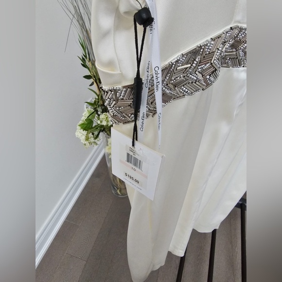 White cocktail dress - Picture 2 of 3